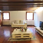 Апартаменты Wellvenice Rialto Венеция